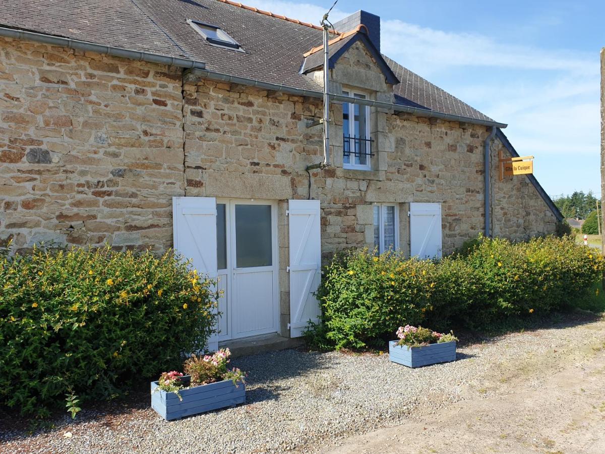 Charming Traditional 2-Bed Cottage Near Plémet المظهر الخارجي الصورة